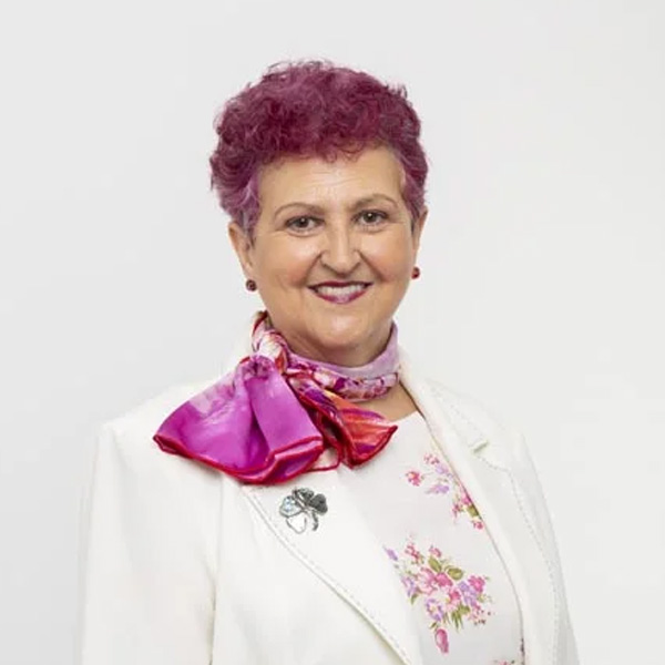 Profa. Dra. María Sáinz Martín